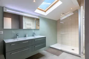 Smukt moderne hus med opvarmet swimmingpool på 8m x 4m - Image 3