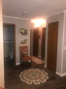 Full House on secluded road, 4 bed 2 bath, fully furnished basement w/bar + beds - Image 2