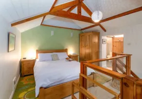 Beautiful cottage with breathtaking views! Sleeps 3 & 1 dog, w/ WiFi & pub nearby! - Image 2