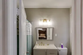 Royal Cottage! - Image 3