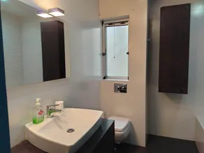 Spacious Apartment Near University of Malta - Image 4