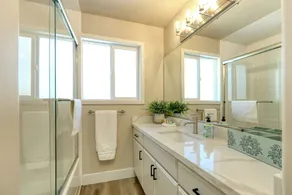 Large Townhouse in Downtown Pismo, Sleeps 12! - Image 4