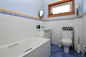 Brookfield, picturesue quiet location, sleeps 8, pet friendly - Image 2
