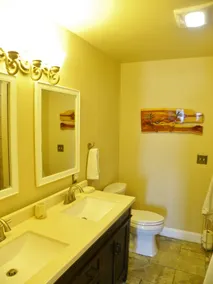 Prime Ocean Front Property 4 BR / 3 BA Luxury - Image 2