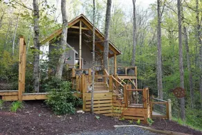 Sweetwater Cottage - Private Cottage Tucked in the Woods - WJ & Boone - River Access - Image 4