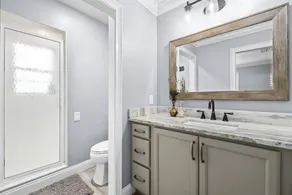 Spacious oasis in the city. Gainesville. Great backyard. 4 Bedrooms 3 baths. - Image 3
