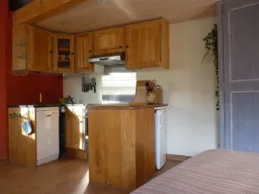 husdjur välkomna, lugnt läge, söderut. Privat pool - Image 5