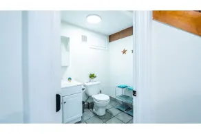 Cozy 3BR Renovated Home with Scenic Views! Near Downtown/Airport/Gaslamp Quarter - Image 3