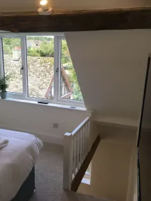 Cotswold Cottage mit Holzofen und privatem Garten im Innenhof - Image 3