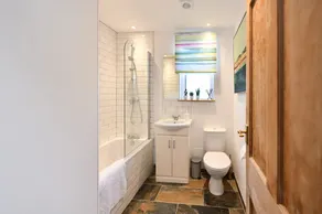 Ladyland Cottage in Maybole - Image 3