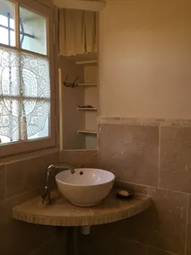 140m2 artist's house near Arles - Image 3