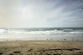 Mermaid's Rest  Oceanfront A Frame  Pet Friendly - Image 3