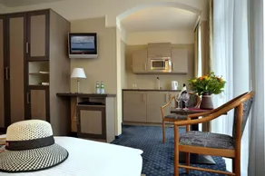 Double room with kitchenette - Strandhotel Nordischer Hof - Image 3