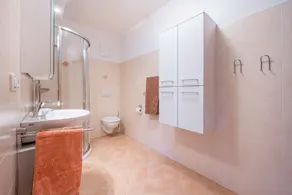 Holiday Apartment with Mountain View, Panoramic Terrace & Balcony - Image 3