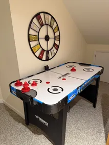 Free Beach chairs  FREE FERRY CAR RESV JULY WEEKLY RENTAL  Game room  Central AC - Image 3