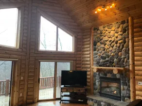 Nature’s Retreat Log Cabin Living - Image 3