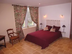 Comfortable villas in the heart of the Périgord forest - Image 4