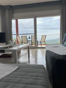 A villa on the top of the mountain, quiet, just 10 minutes from the city center! - Image 4