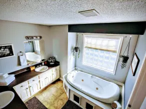 Quiet Country Home located around several popular areas. No Pets or Animals - Image 2