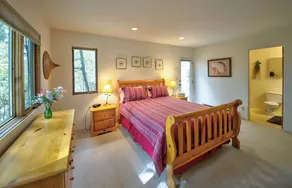 Yellowstone Pines: Private River Retreat at Pine Creek - Image 5