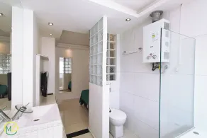 Moderno Apto 3 suites p/ 8 pessoas em Copacabana - Image 5