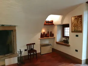 Monzambano: Hus med have og panoramisk loggia med pejs til grill - Image 2