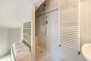 Villa i Monterotondo med Pool & Tiber Udsigt - Image 3