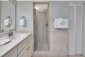 Golden Isles Spacious and Oceanfront Condo - Image 3