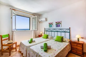 Villa Laurel by Villa Plus - Image 5
