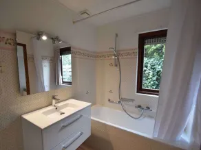 Casa da família adorável apenas a 500 metros do mar e perto da floresta - Image 2