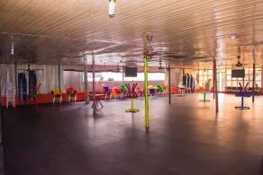 Jolac Hotel & Suites - Image 2