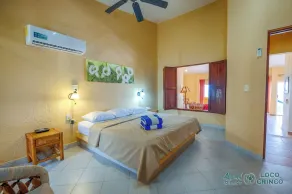 Beachfront penthouse condo, onsite restaurant, AC and swimming pool! - Image 5