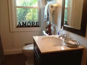 Amorini Casa! Absolutamente hermoso con piscina y cancha de voleibol de tamaño olímpico - Image 2