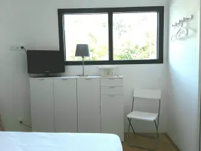 Belle F2 nuovo, confortevole e tranquillo, a 2 passi dal centro di Sommieres - Image 3