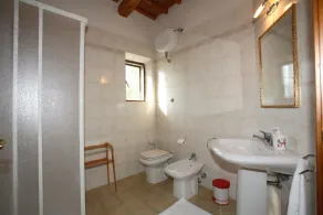 Private villa with swimming pool and spectacular views of Siena - Image 4
