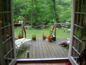Charming Woodstock Teahouse Cottage vom Sawkill Creek Forellenbach - Image 4