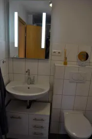 Vacation home, best location directly on the Eckernförde town beach, south-facing plot - Image 3