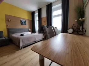 Leopoldauer Apartment with Air Conditioning - Image 5