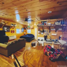 Peaceful and quiet cabin with keypad entry for convenient self check in. - Image 5