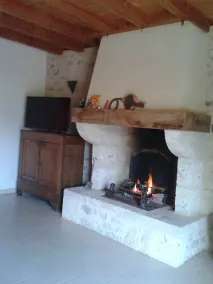 Périgord: Ferienhaus mit sicherem Schwimmbad im Herzen der Bastiden der Dordogne - Image 2