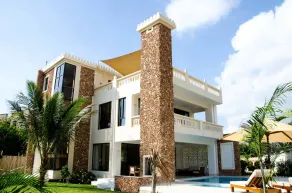 ZANA DIANI VILLAS. LUXURIOUS 3 BEDROOM PRIVATE VILLA 10 min from the beach - Image 4
