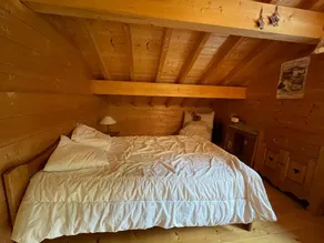 Chalet spacieux avec WIFI et animaux acceptés, garage privé - Image 5