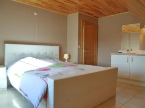 Holiday Home in Ardennes with Bubble Bath - Image 4