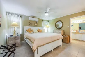 Luxury Private Villa m / adgang til stranden, privat have & Generous Pool - Image 4