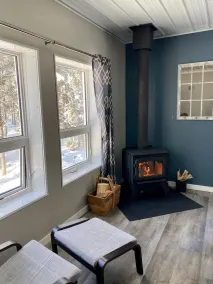Creeker’s Loft-peaceful forest retreat - Image 3