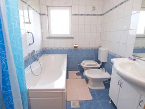 Appartement de vacances avec air conditionné - Image 2