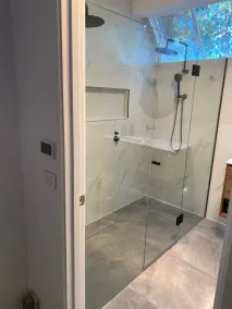 Votre maison au bord de l'eau loin de chez vous ... - Image 3