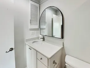 Lighthouse Point 14B - Image 3