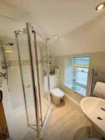 Charming  Listed Thatched Cottage with parking and short walk to sandy beach . - Image 3