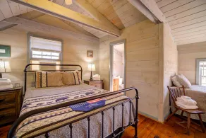 Sunset Overlook - Pet Friendly Family Cabin Gorgeous Sunset Views - Image 4
